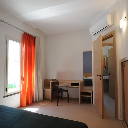 Lejlighedshotel Le Residenze Archimede 4*