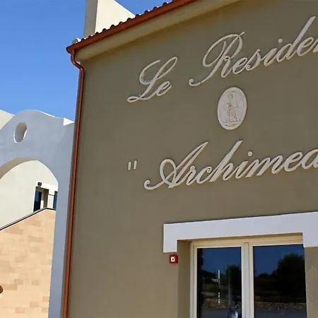 Aparthotel Le Residenze Archimede 4*
