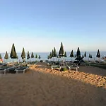 Le Residenze Archimede 아파트호텔
